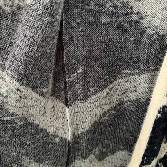 SAGE The Label Monochrome Women's Cardigan Size M - Picture 12 of 16